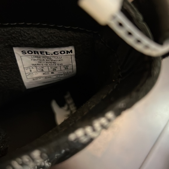 Sorel Lennox lazy Cozy Waterproof Lace-Up Boot - Picture 12 of 12